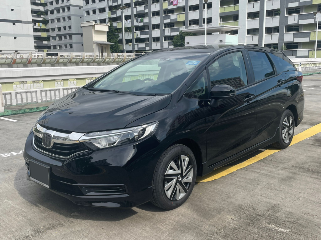 Honda Shuttle - Affordable car rental Singapore, PHV Grab rental vehicle