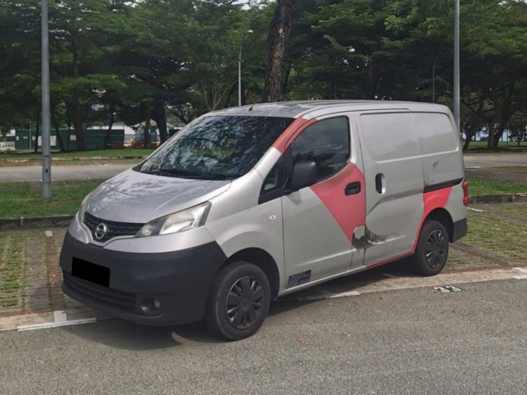 Nissan NV200 - Affordable car rental Singapore, PHV Grab rental vehicle